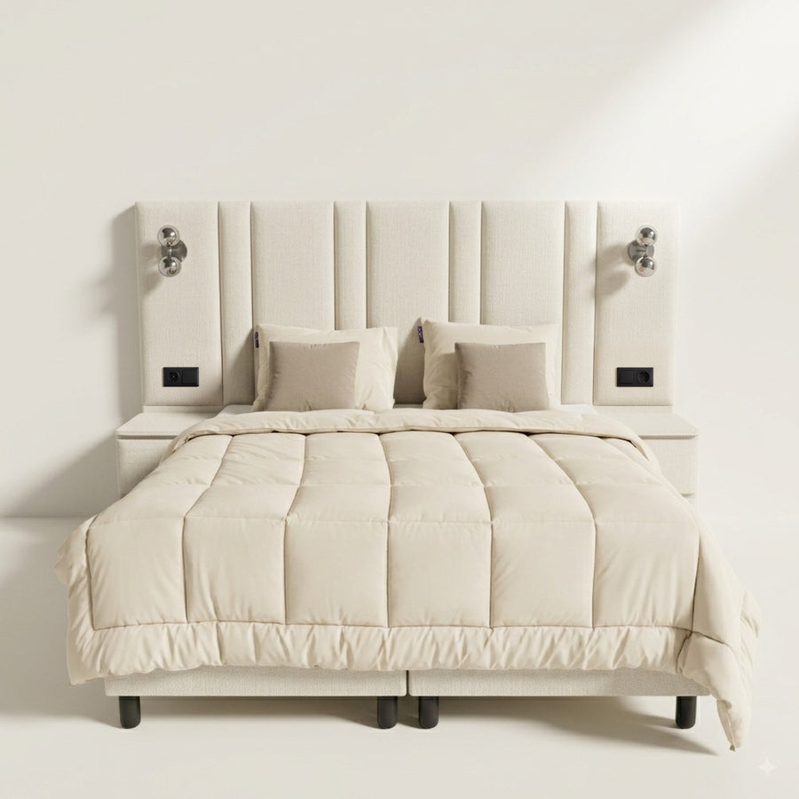 Premium boxspring op maat op witte achtergrond, volledige breedte van het hoofdbord